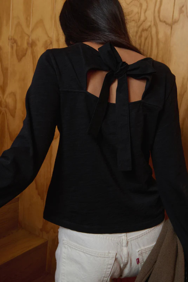 Tavin Tie back