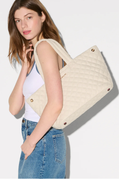 Medium Metro City Tote
