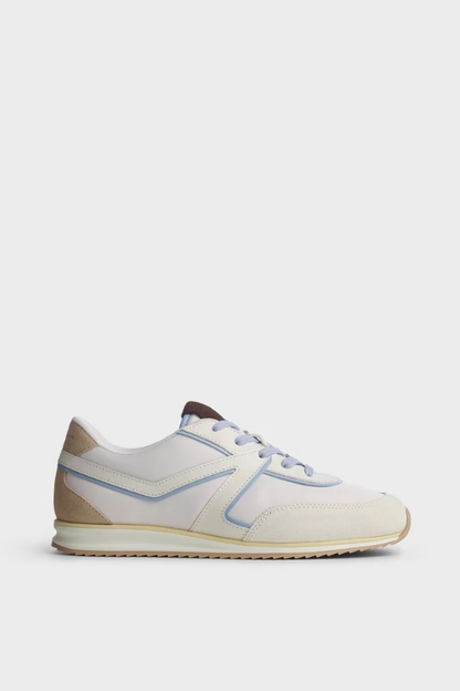 Retro Trainer