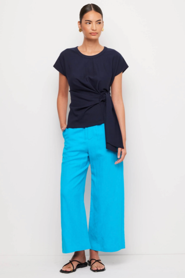 Greta Knot Top