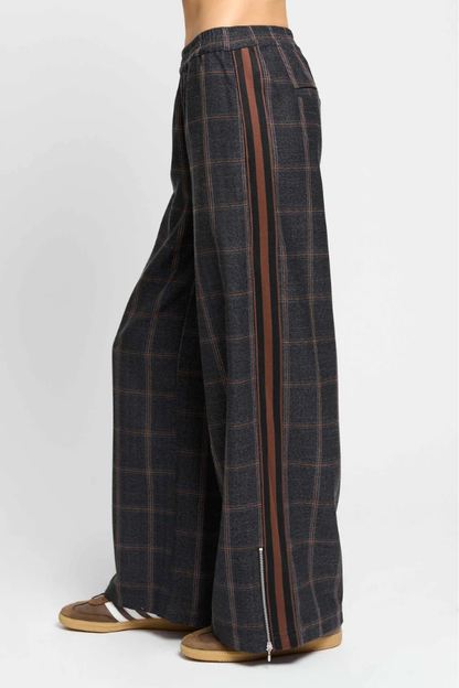Lyla Suiting Track Pant