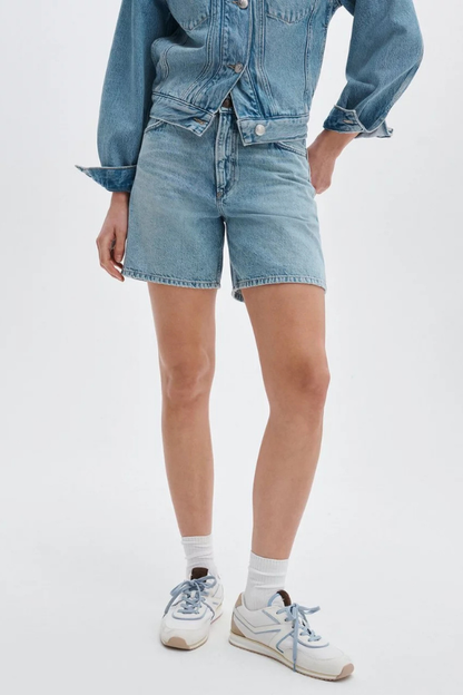 Retro Trainer