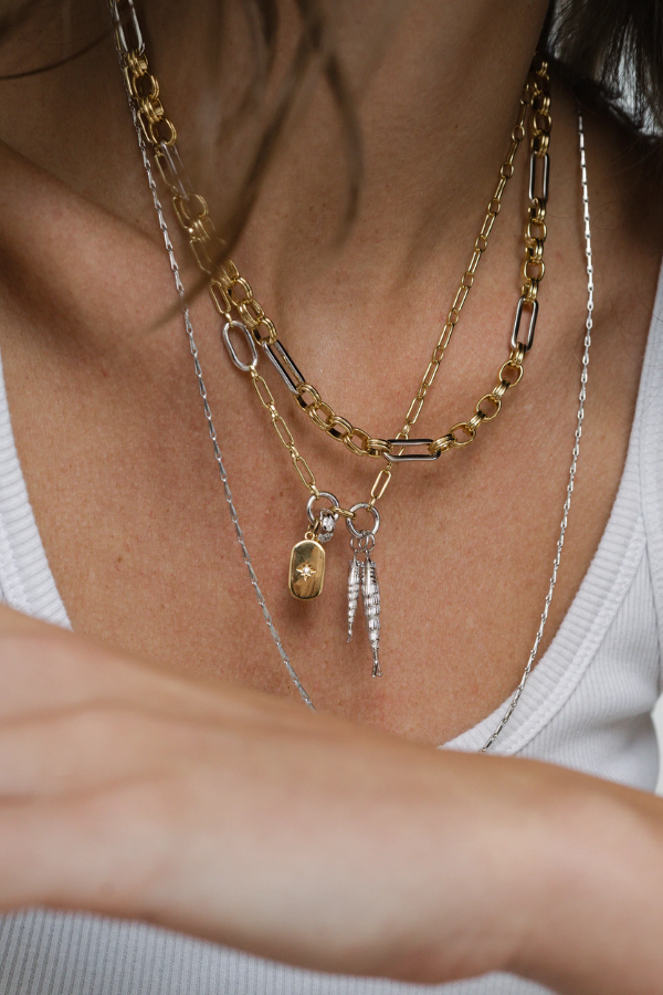 Renata Chain Neck